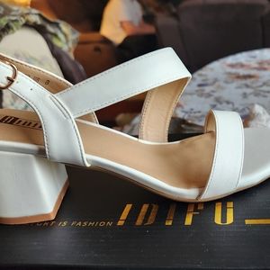 White Dress Shoes Size 7.5 to 8